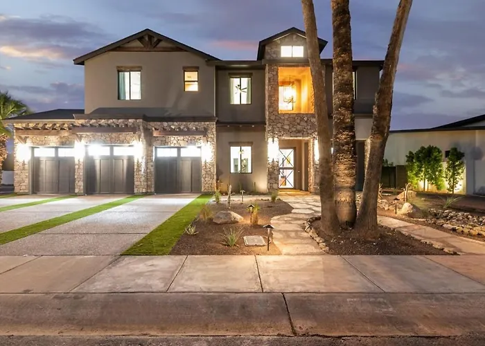 Holiday home Stonewood Villa-ultralux 6br-5 Showers-htd Pool Scottsdale