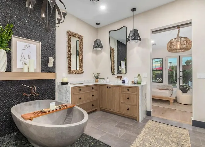 Holiday home Stonewood Villa-ultralux 6br-5 Showers-htd Pool *