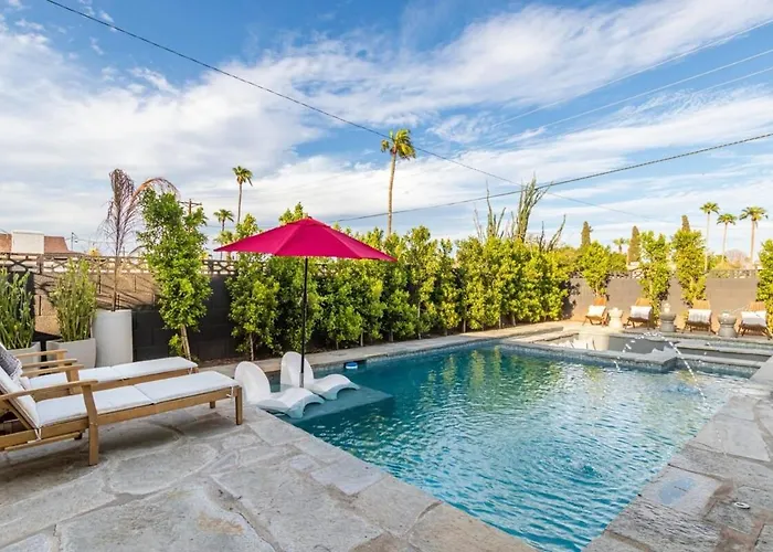 Stonewood Villa-ultralux 6br-5 Showers-htd Pool Holiday home Scottsdale