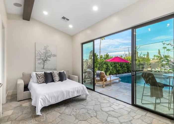 Stonewood Villa-ultralux 6br-5 Showers-htd Pool Holiday home Scottsdale